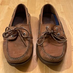 Sperry Boat Shoes - 10